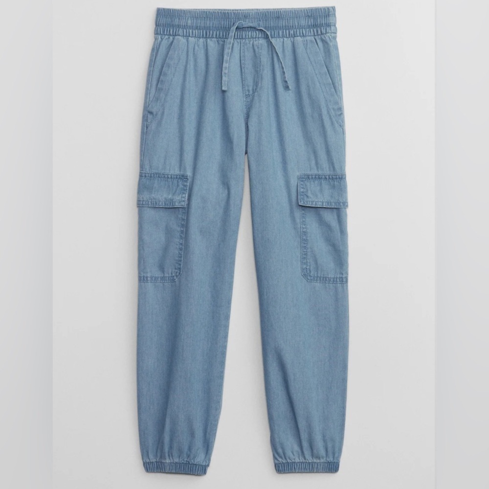 GAP - NEW - Kids Cargo Joggers. Color: Blue Chambray. XXL (14-16)
